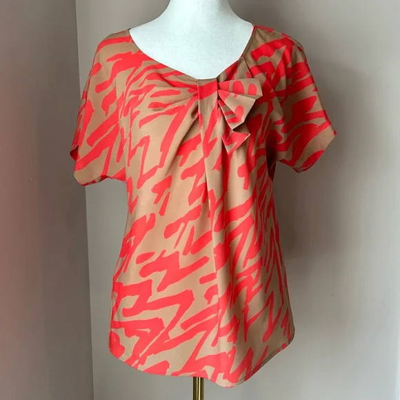 Ann Taylor Loft Bright Coral, Tan Bow Front Top Petite Medium - Picture 1 of 6